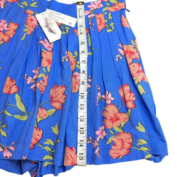 Jessica Simpson Floral Skort. Summer Shorts, Size: XS - Picture 6 of 6